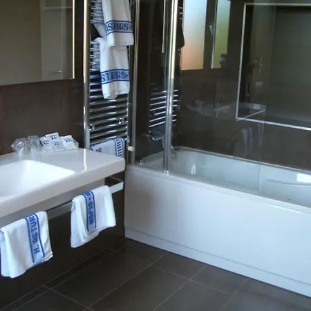 Asturias 4* גיחון