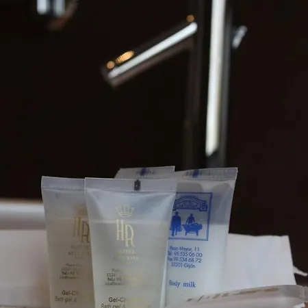 Asturias 4* גיחון