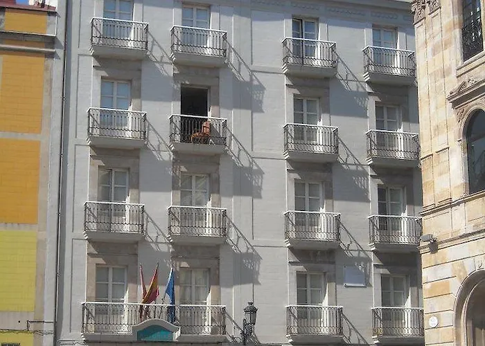 阿斯图里亚斯酒店 4*