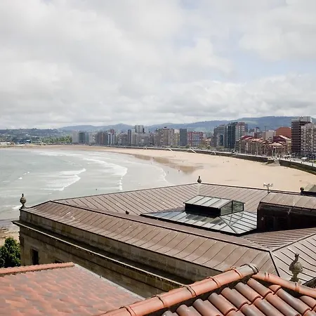 Hotel Asturias 4*